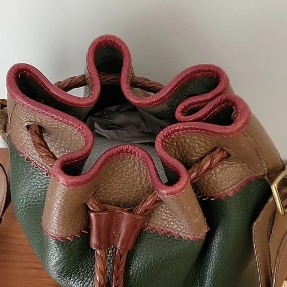 Dooney & Bourke Vintage Teton Drawstring Bucket Bag Green Drawstring - Picture 11 of 14
